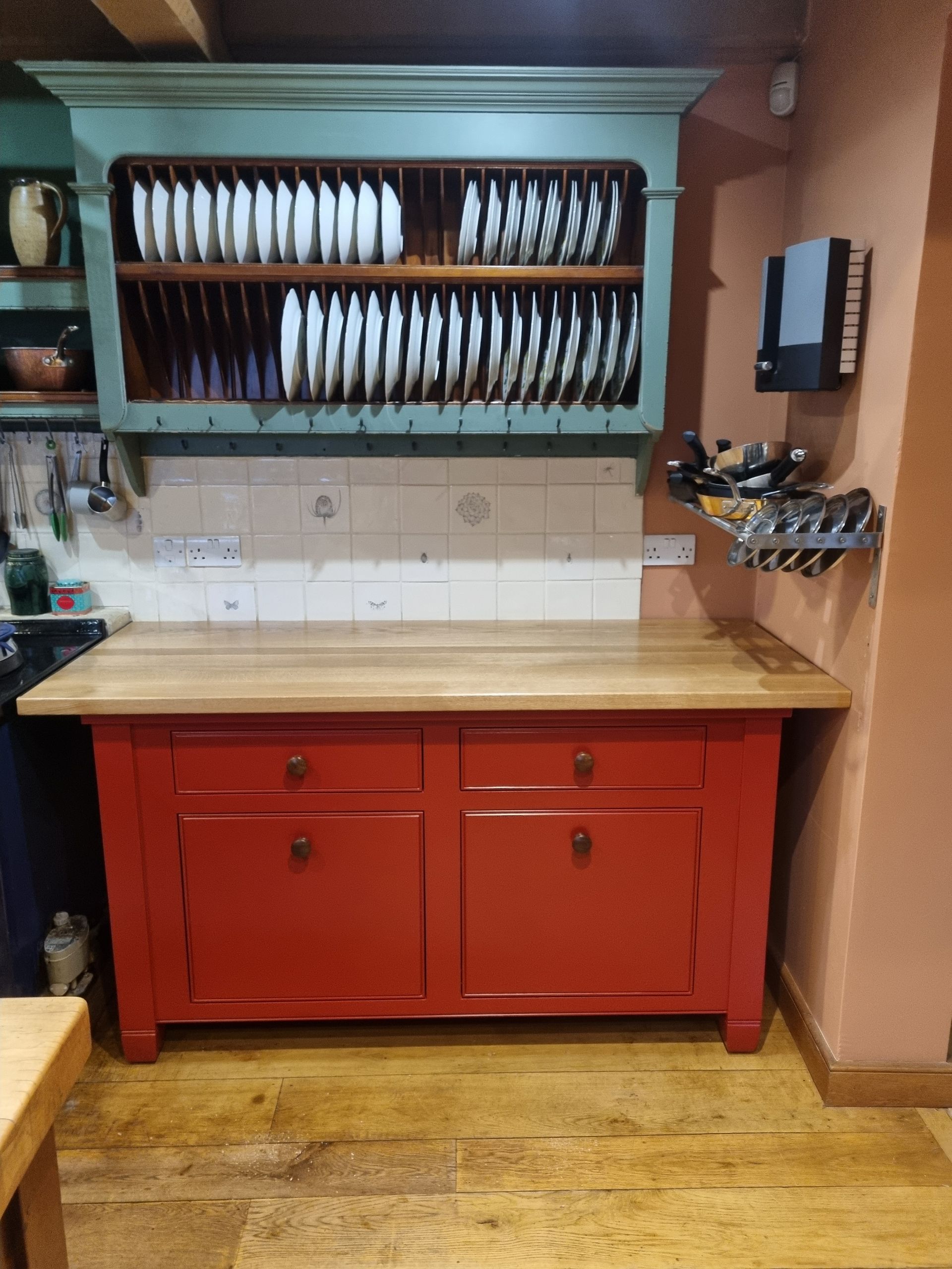 Traditional sash windows
sliding sash windows Wiltshire
oxfordshire
gloustershire