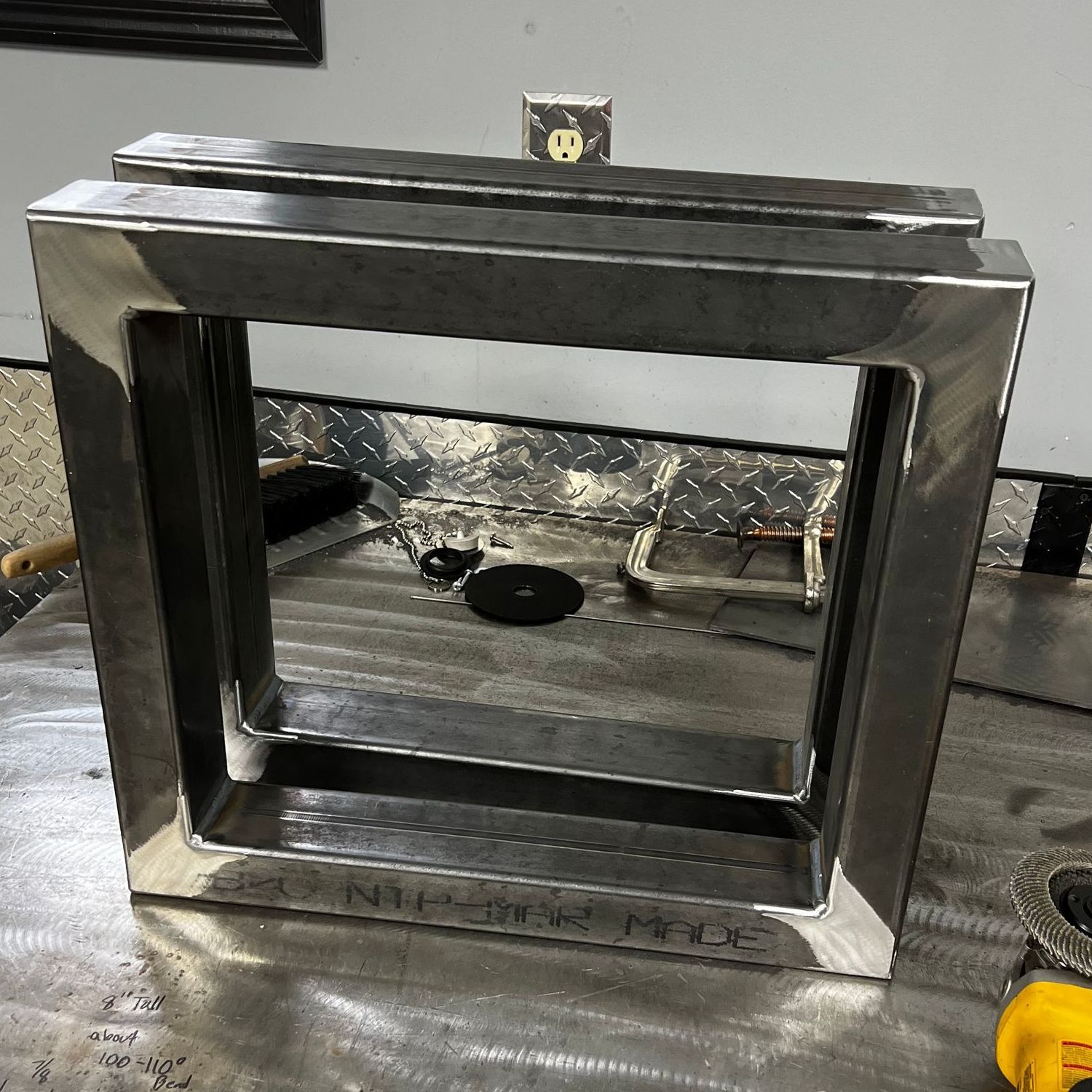square welded bench legs