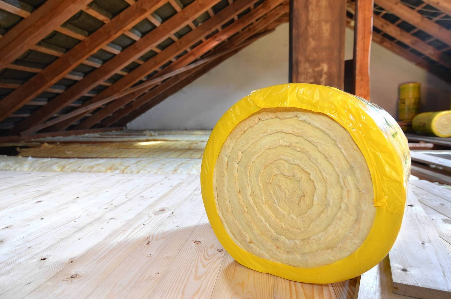 cellulose fibre layer for soundproofing and insulation
