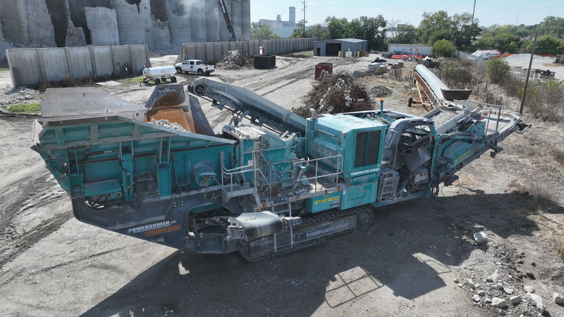 2017 Powerscreen Trakpactor 320SR For Sale Lincoln Nebraska