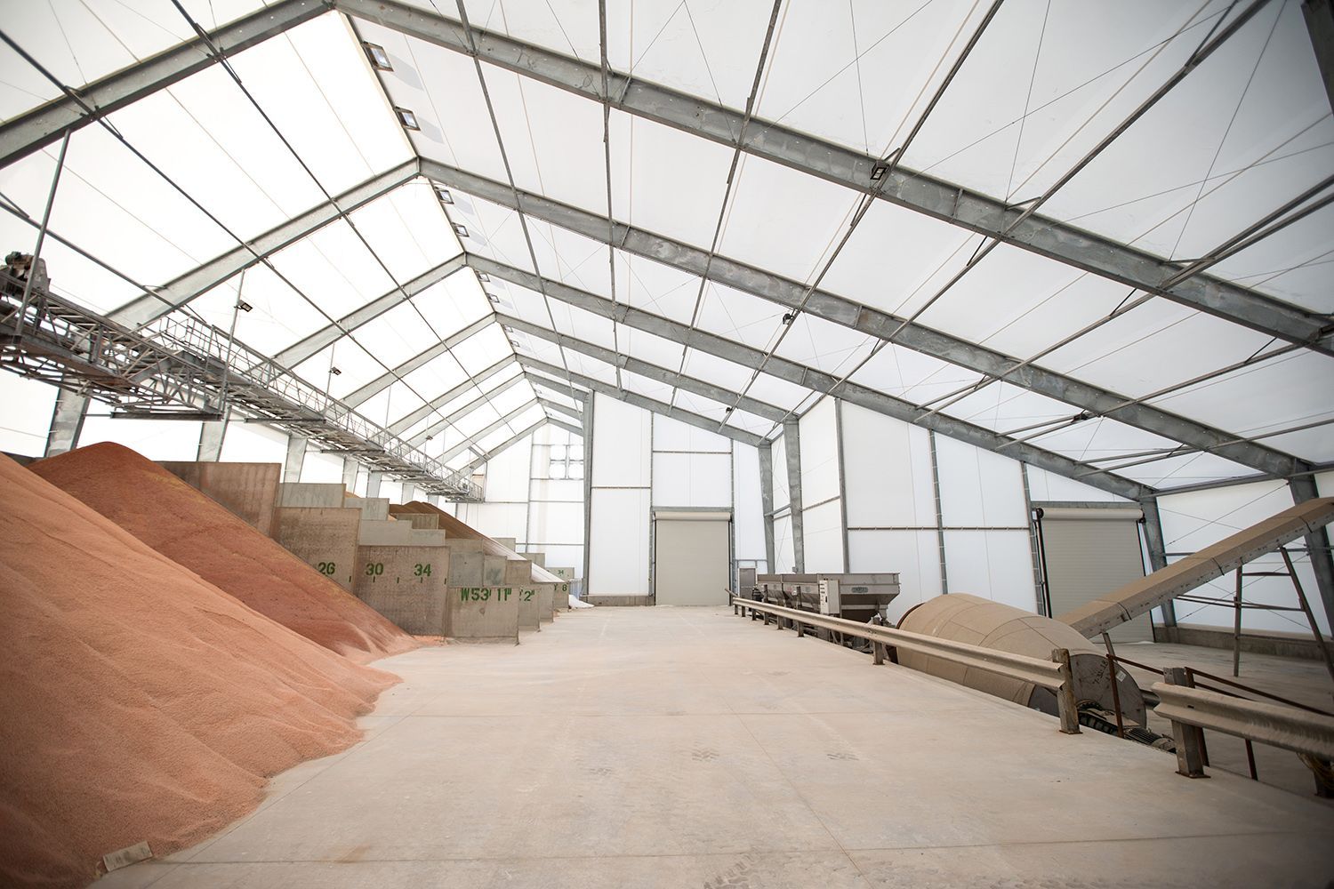 DRY FERTILIZER