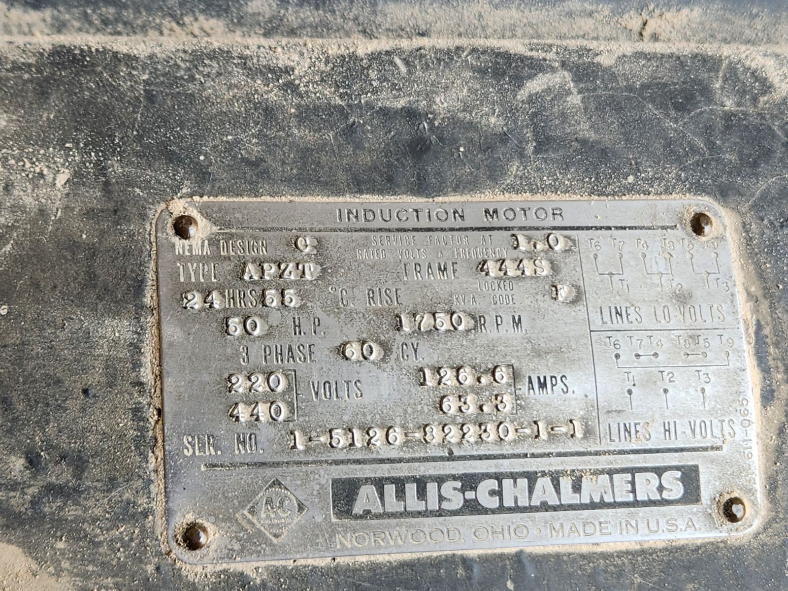 A label on a machine that says ' allis chalmers ' on it