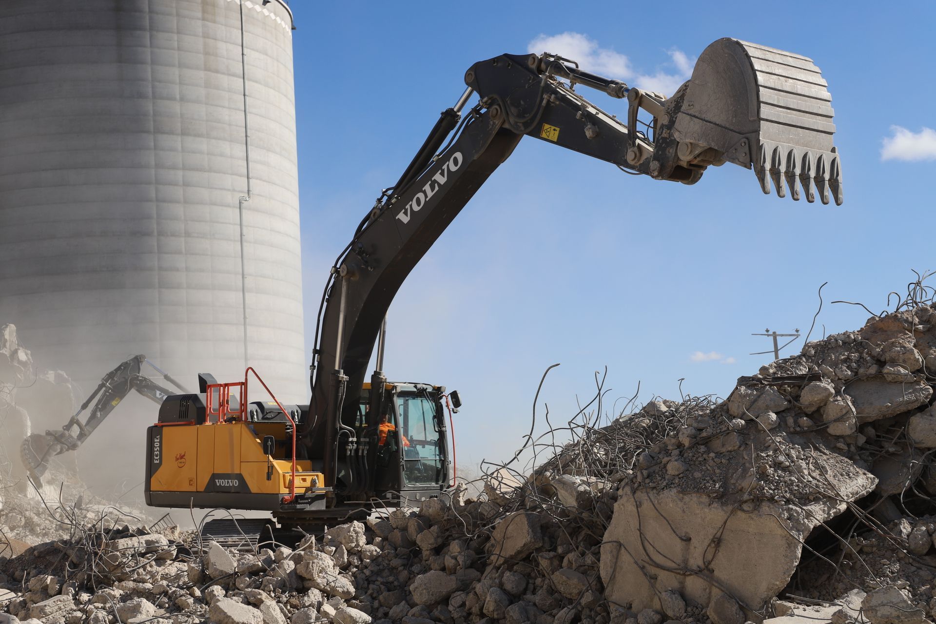 Sunray Texas CL Construction Demolition Skyland Grain