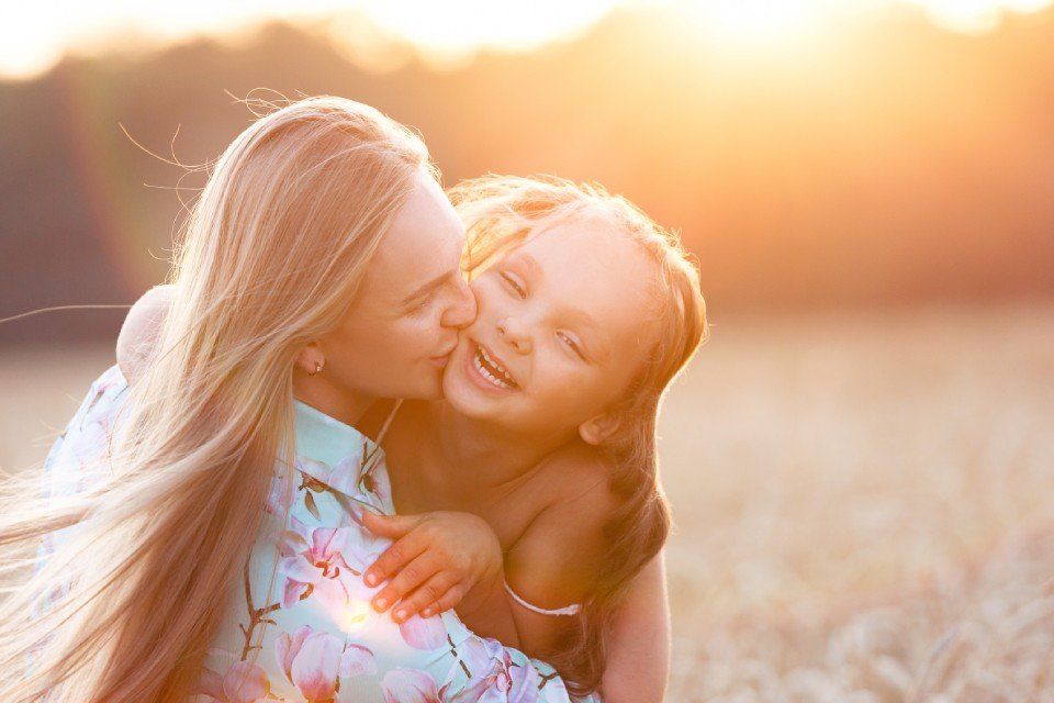 Una signora con una bambina