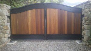 Wooden gates - Wooden gates in Ventura, CA