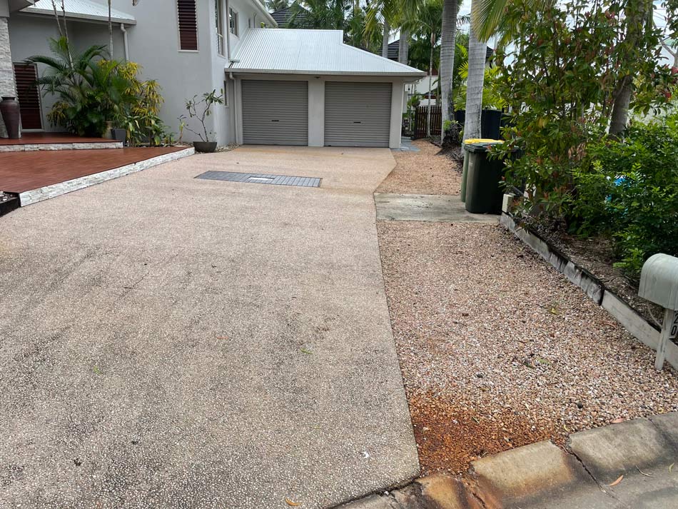 New Cleaned Driveway — Aqua Teck In Craiglie QLD