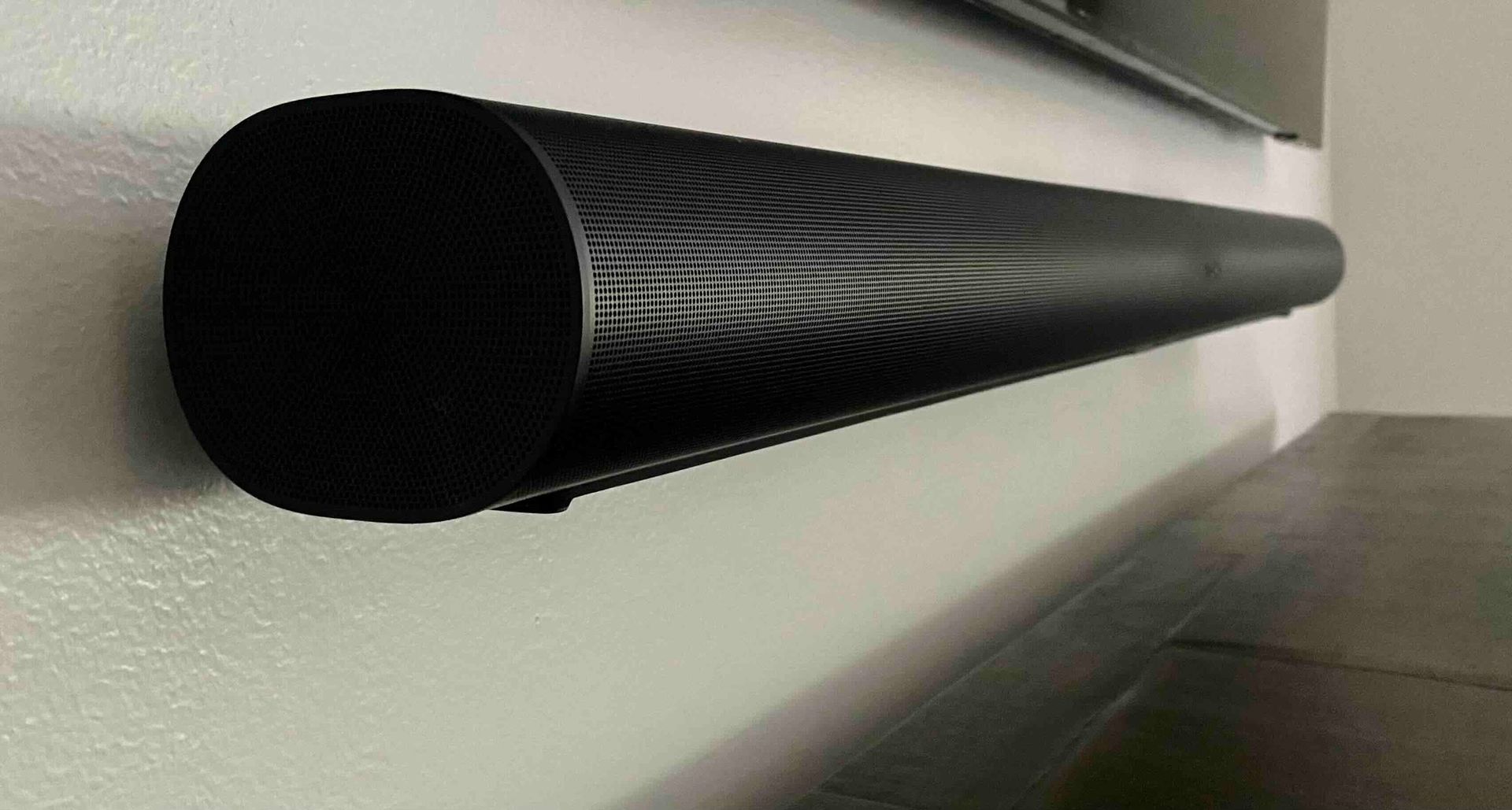 Soundbar float installation