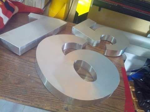 PUBLICIDAD Y RÓTULOS PUEBLA RM - Letras y logotipos 3D en acrílico, aluminio y PVC
