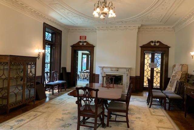 Classic House — Mechanicsville, VA — City Wide Decorators Inc