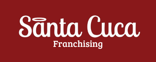 O logotipo da franquia santa cuca está em um fundo vermelho.