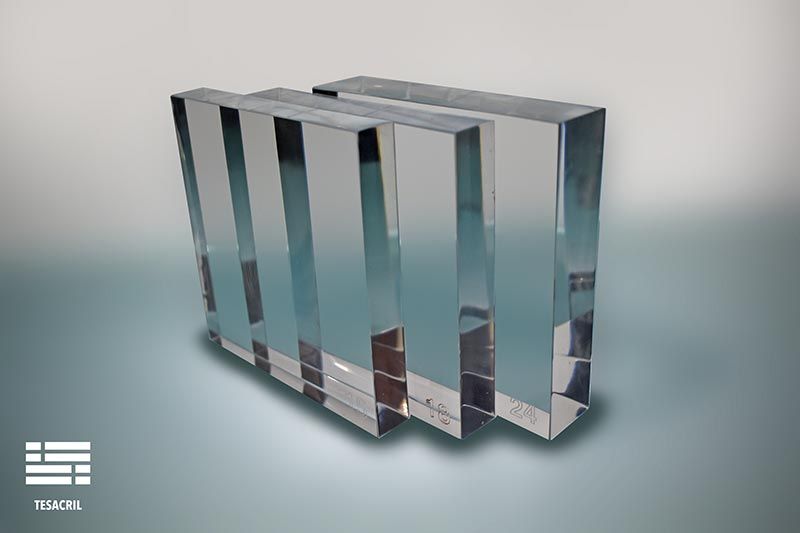 TESACRIL TRABAJOS ESPECIALES EN ACRÍLICO