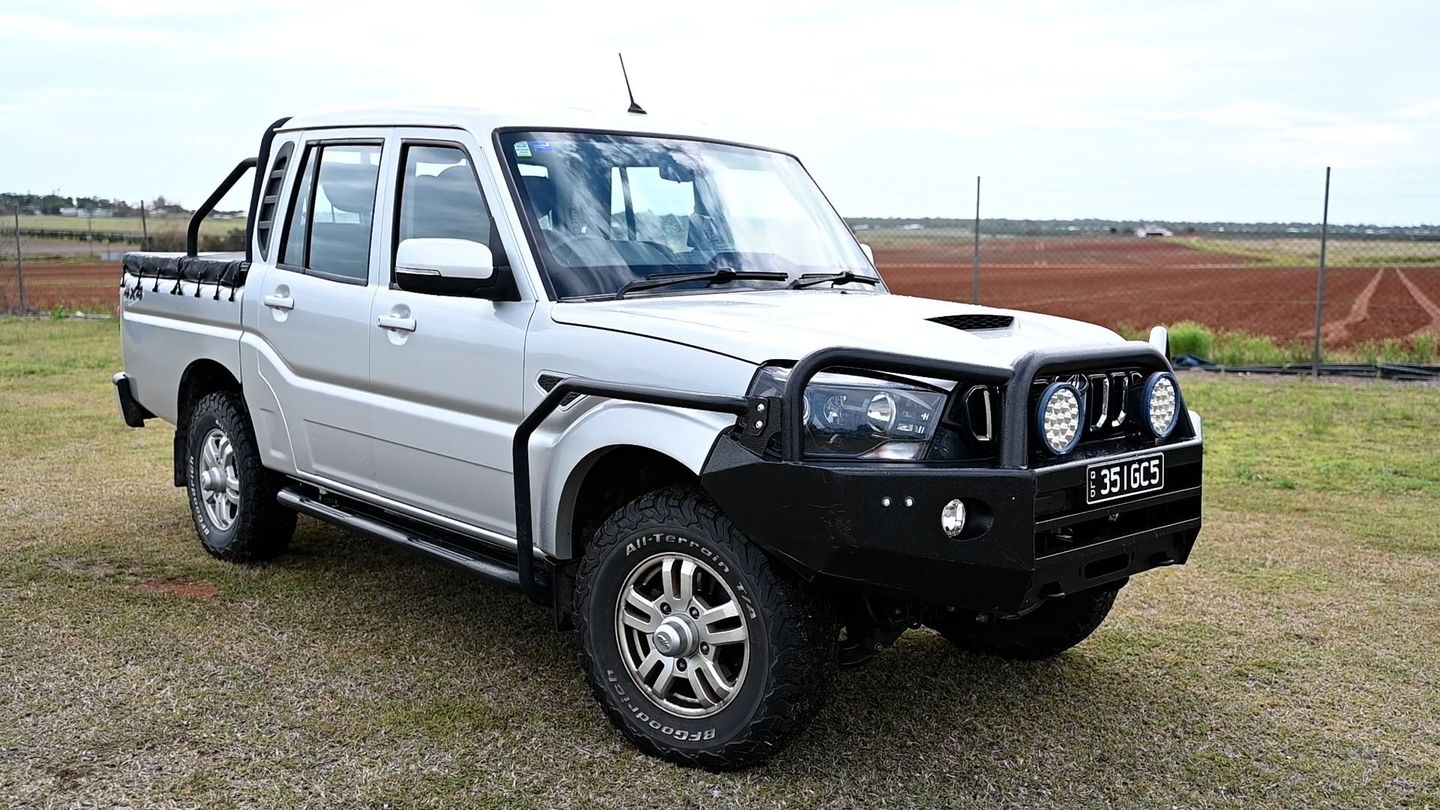 Silver Mahindra Scorpio Pickup Truck on A Grassy Field — Bundaberg Auction Centre in Gooburrum, QLD
