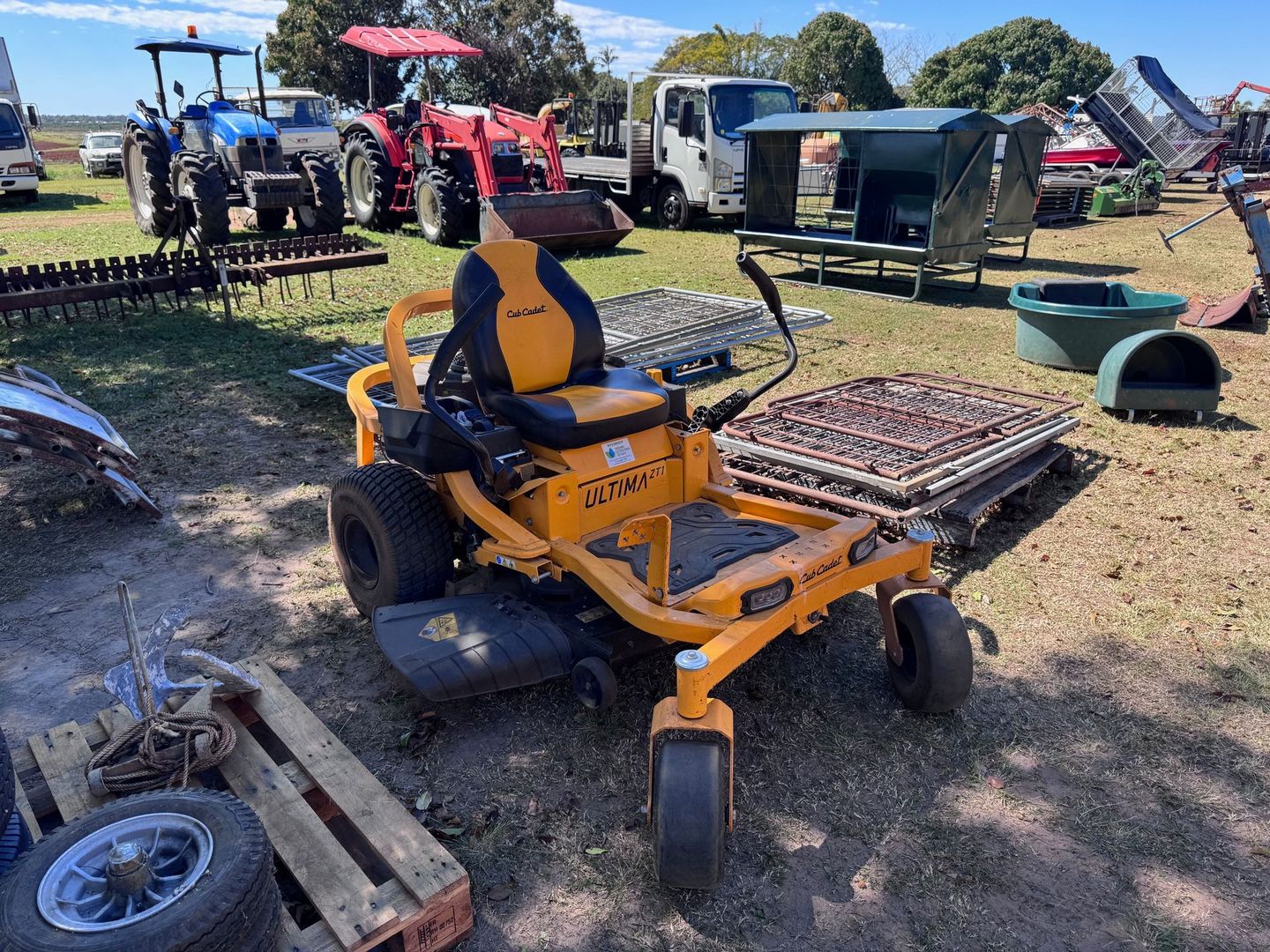 Yellow Zero Turn Mower on A Grassy Field — Bundaberg Auction Centre in Gooburrum, QLD