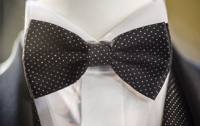 The Right Way To Ask For A Favor // Black Bow Dress + Polka Dot