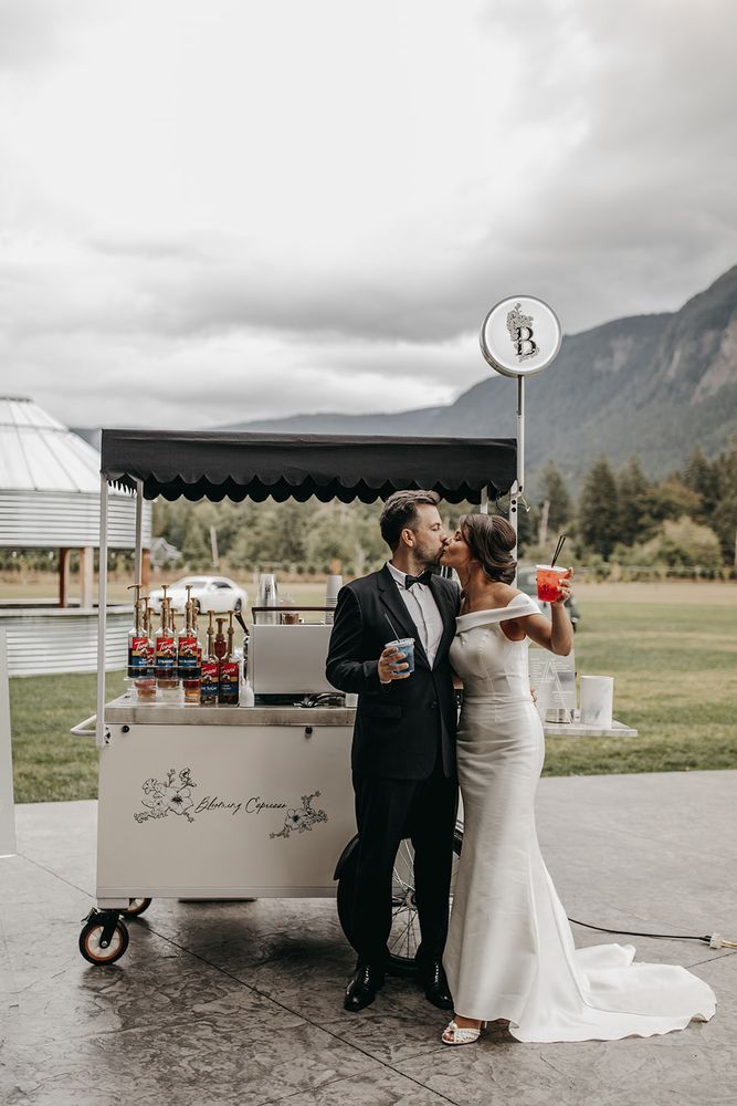 Weddings — Gig Harbor, WA — Blooming Espresso