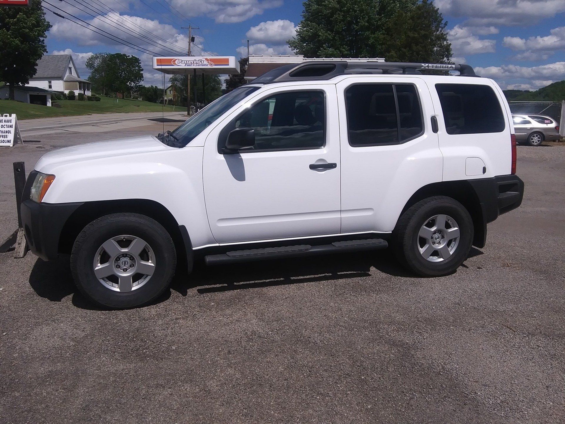 White SUV — Passerini's Auto Service — Kittanning, PA