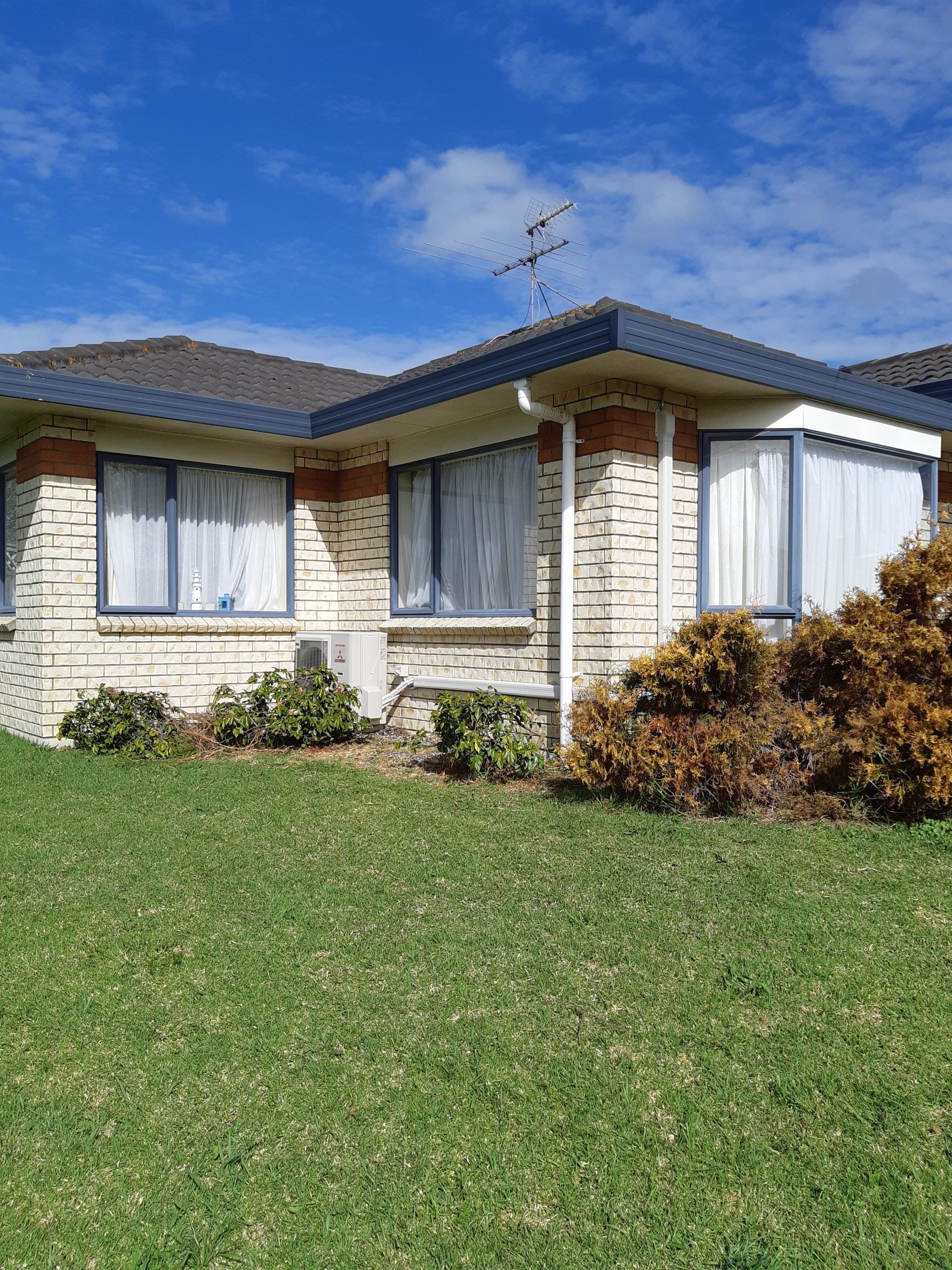 New Home With Fresh Landscaping  - Pukekohe, Buckland - A1 Heat Pumps
