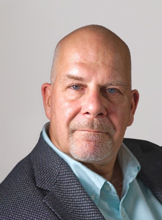 Management consultant, Ronald van Tol, Organisatie adviseur, econoom, ICT-er, bedrijfskundige, hoog begaafd