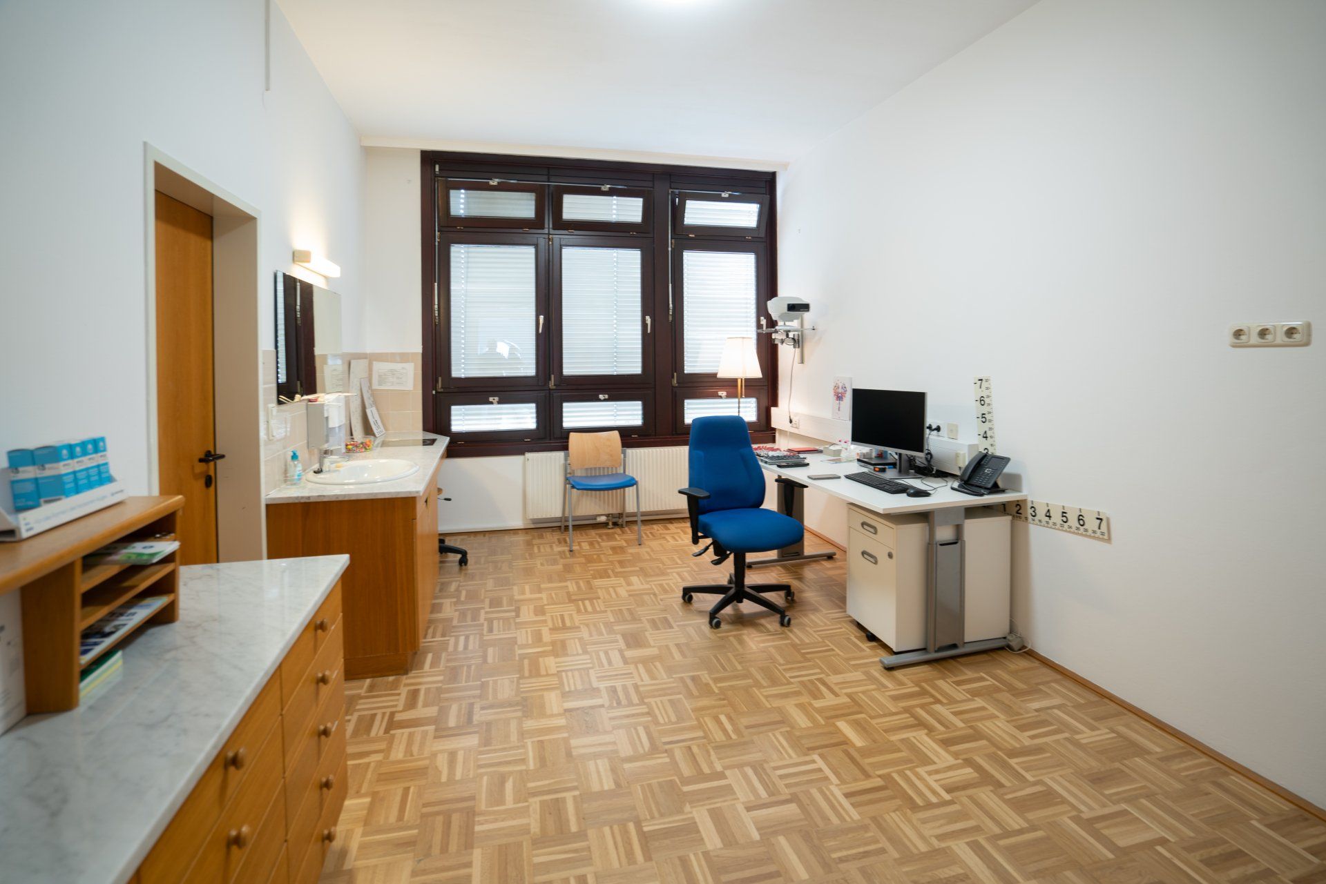 Praxis von Augenärztin Dr. Zahra Vatanparast