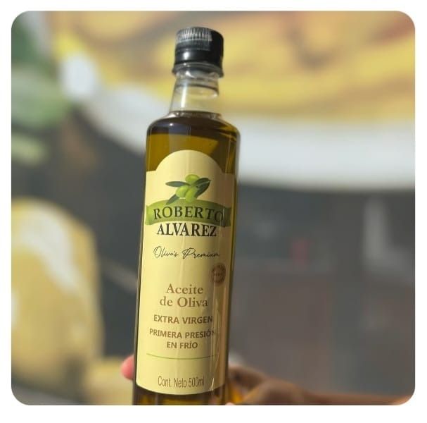 Botella de aceite de oliva virgen extra 