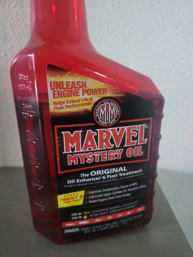 Marvel Mystery Oil - Oil Enhancer and Fuel Treatment, 32 Ounce