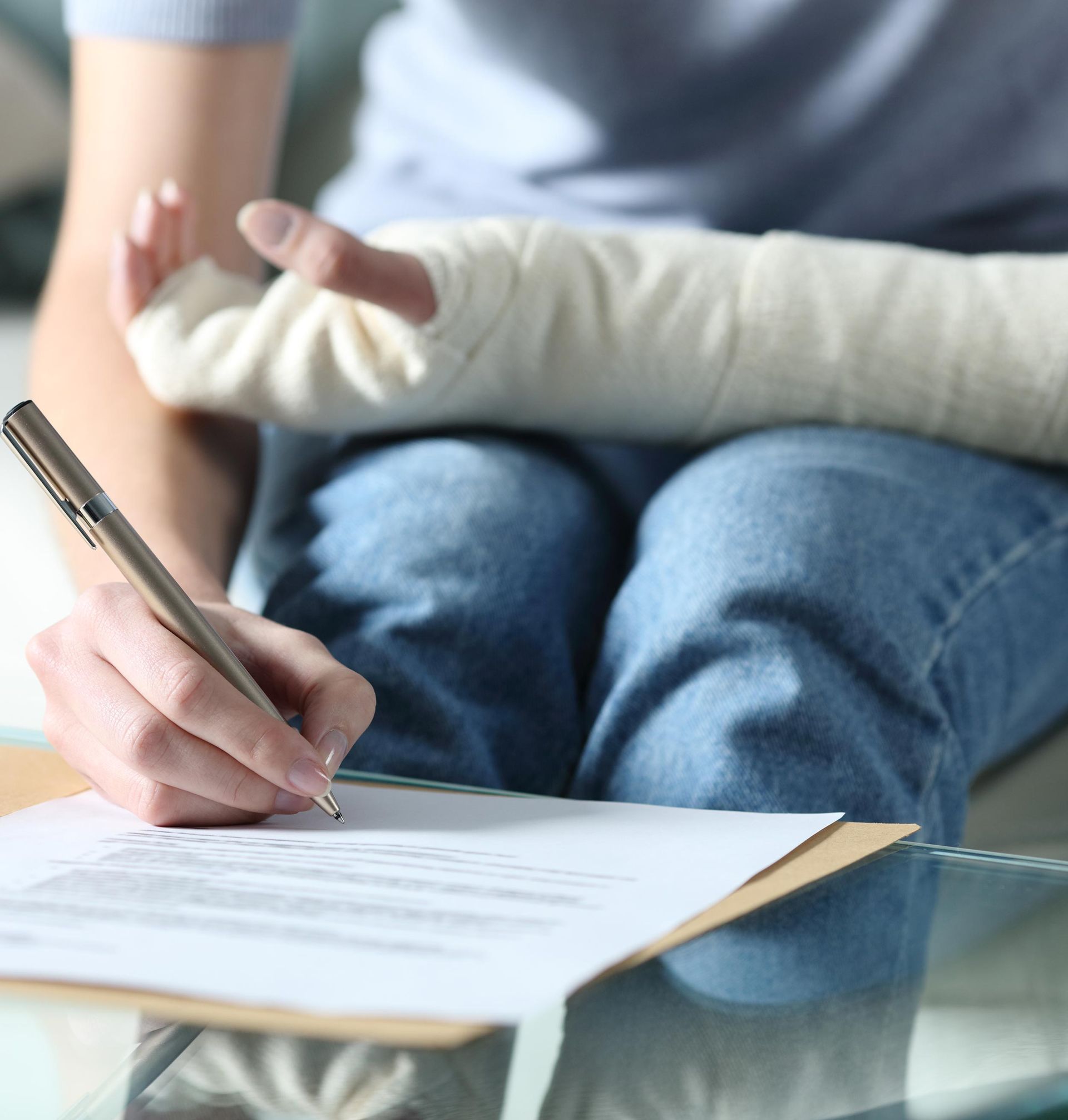 Signing Personal Injury Claims — Fairlawn, OH — Susan Lax Law Office Signing Personal Injury Claims — Fairlawn, OH — Susan Lax Law Office