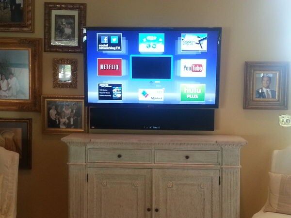 Entertainment Video Monitor - Audio and Video in Biloxi, MS