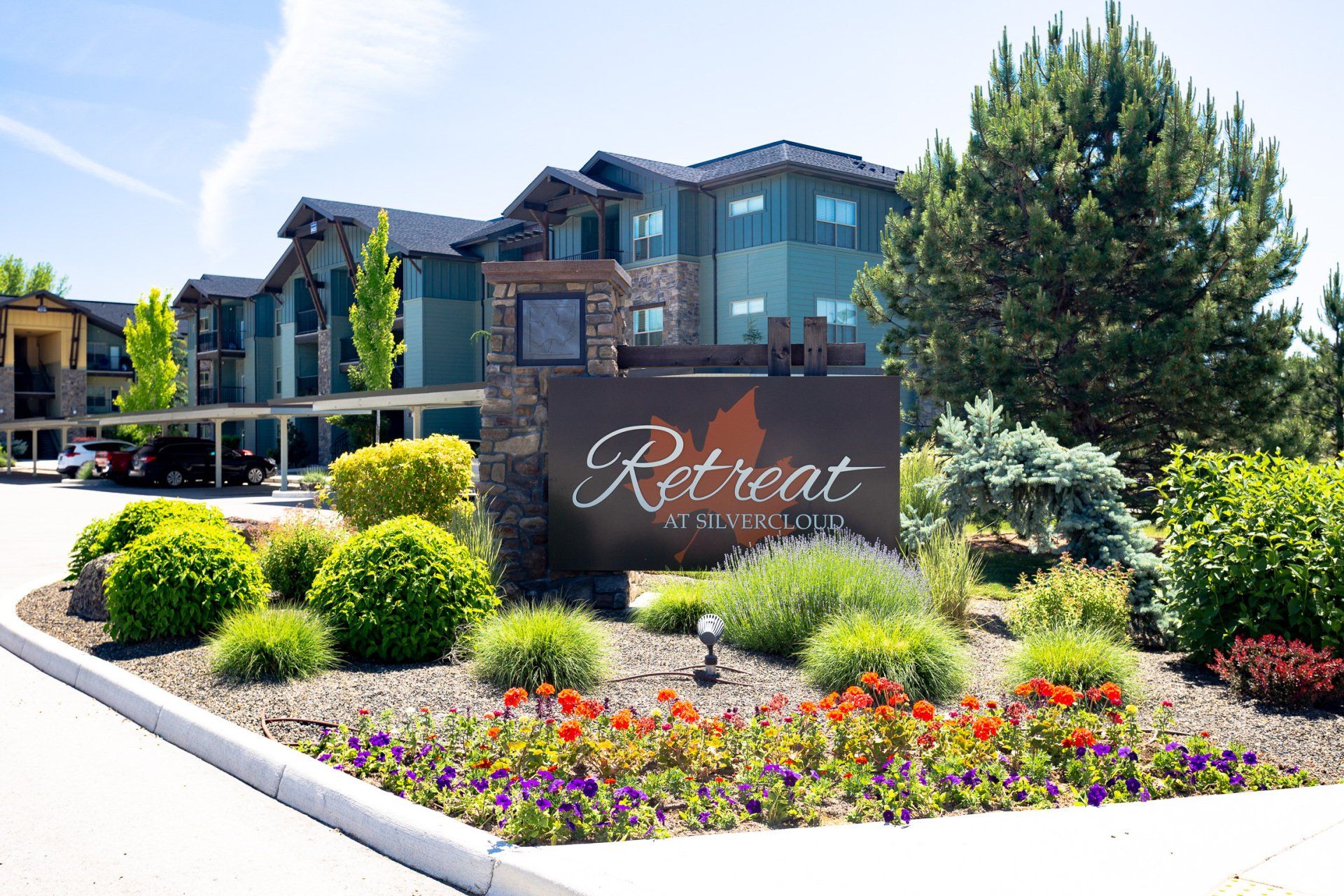 Retreat at Silvercloud Exterior