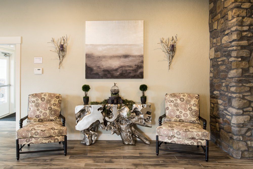 Retreat at Silvercloud lobby