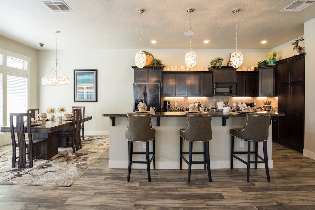 Retreat at Silvercloud lobby