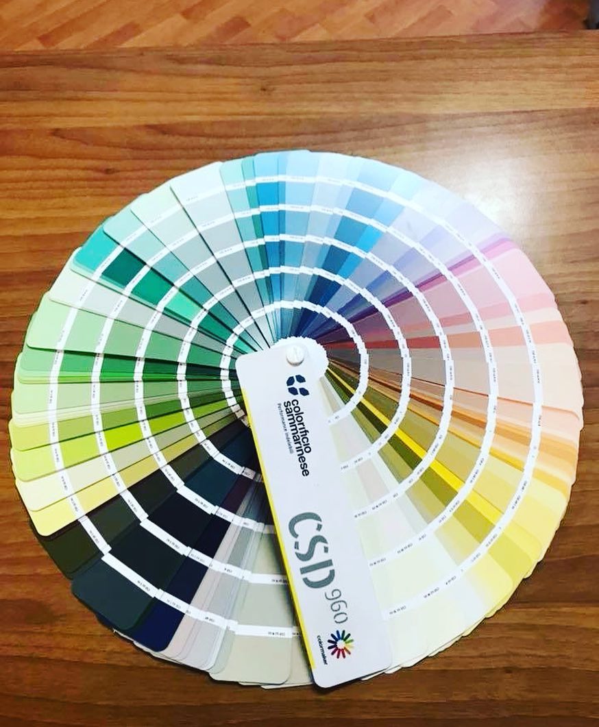 ampia scelta di colori