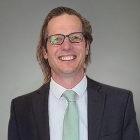 John Lande Headshot