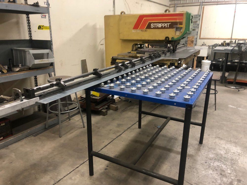 A machine that has the word stryker on it