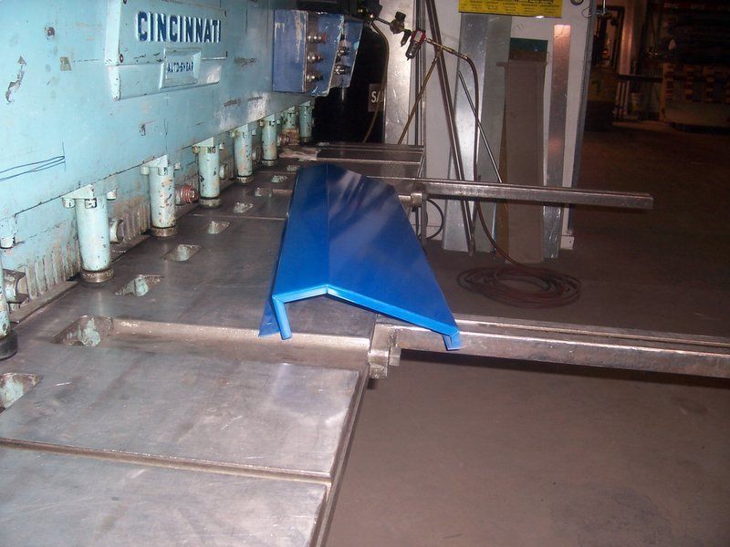 A machine that has cincinnati written on it