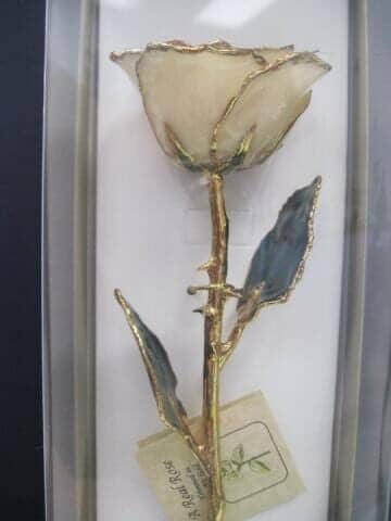 White Rose - Custom Jewelry in Omaha, NE