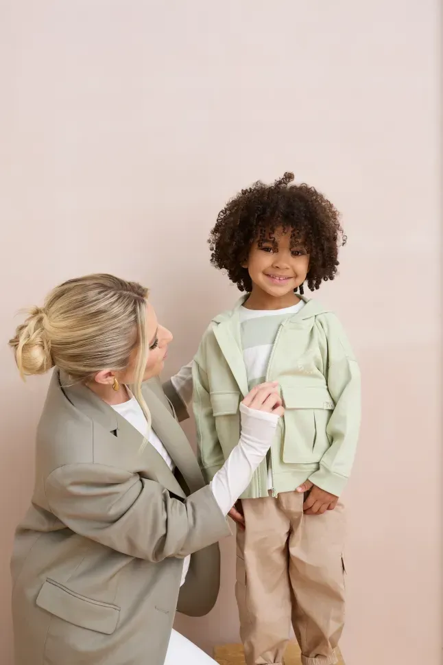 Amélie et un mannequin LKC