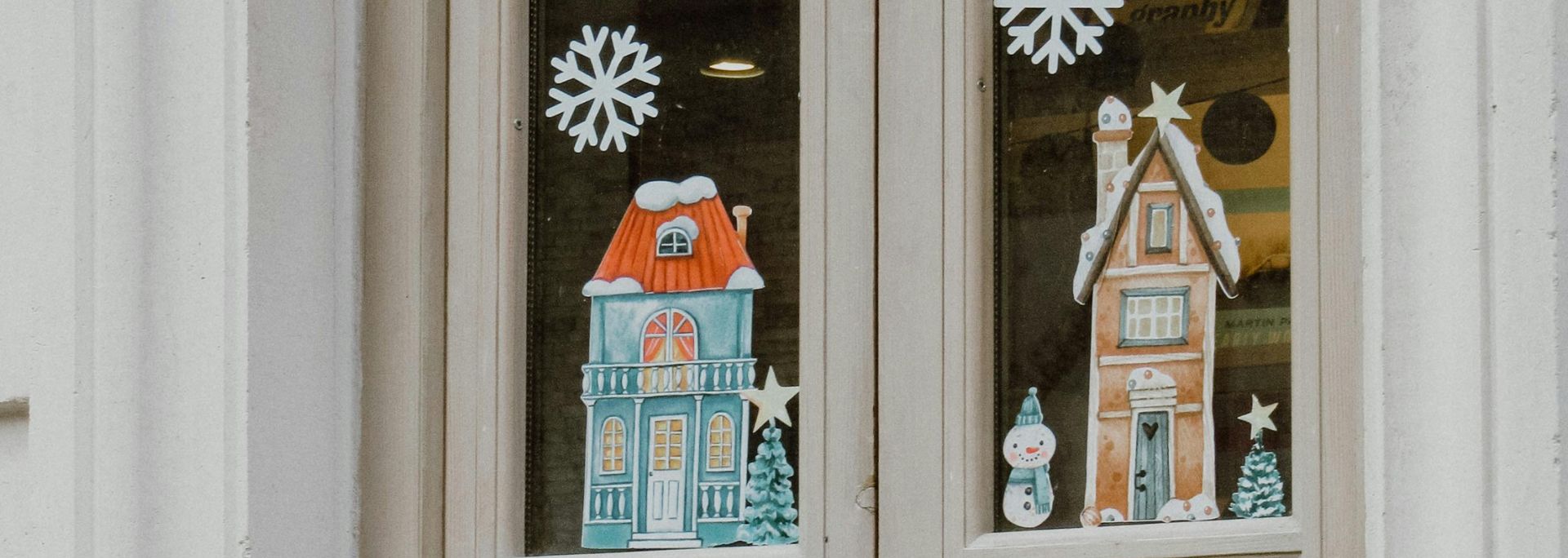 Picture of Christmas window with stickers.