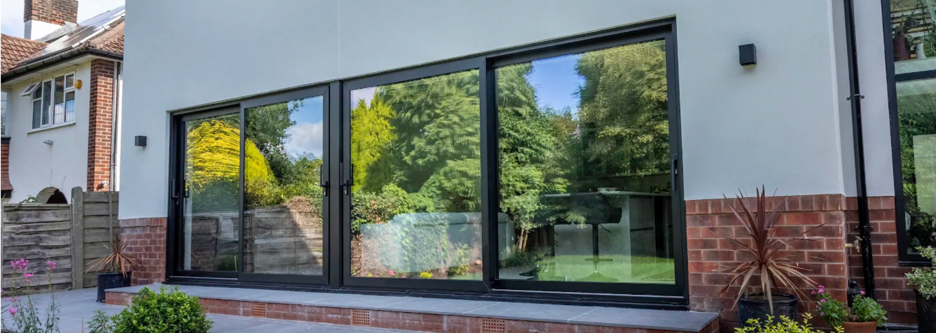 Picture of a new-looking window in an attractive home.