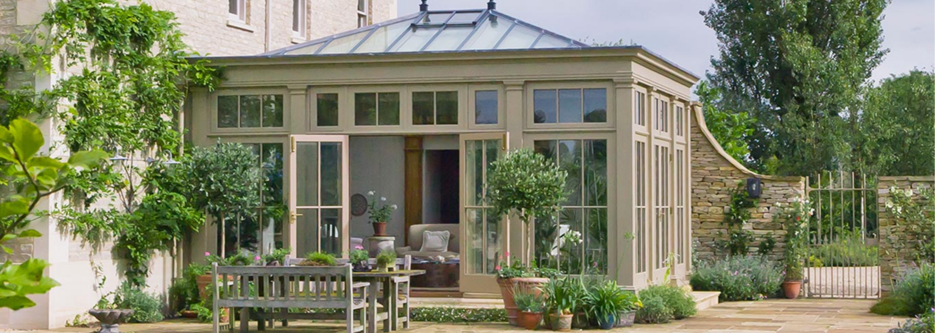 Picture of an orangery.