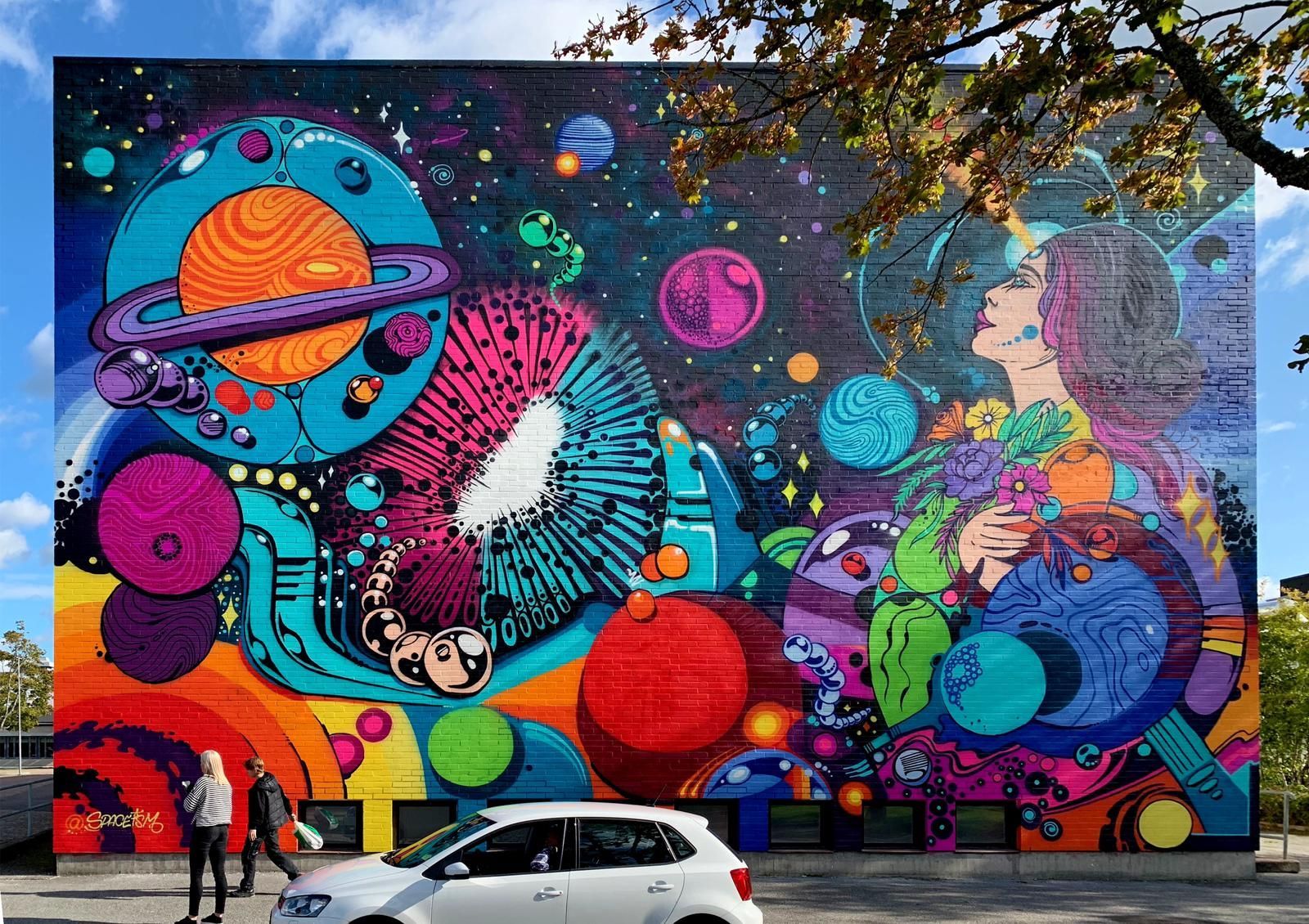 muralmålning av Dan Sapunar vid Alströmergymnasiet i Alingsås