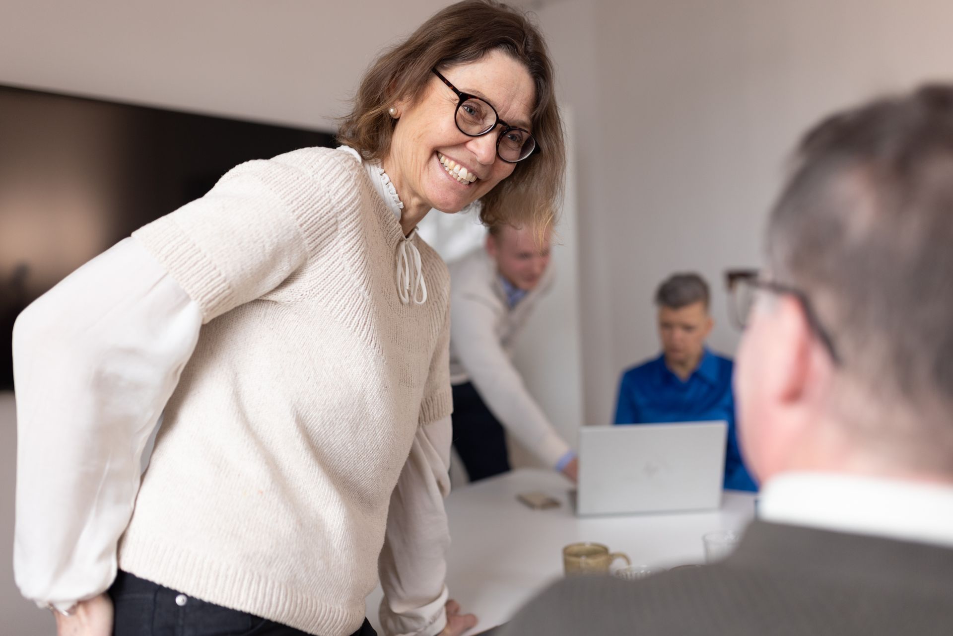 kollegor i sammanträde