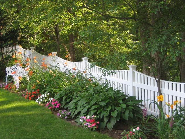 White vinyl picket fencing Holbrook MA Mutual Fence Co Llc