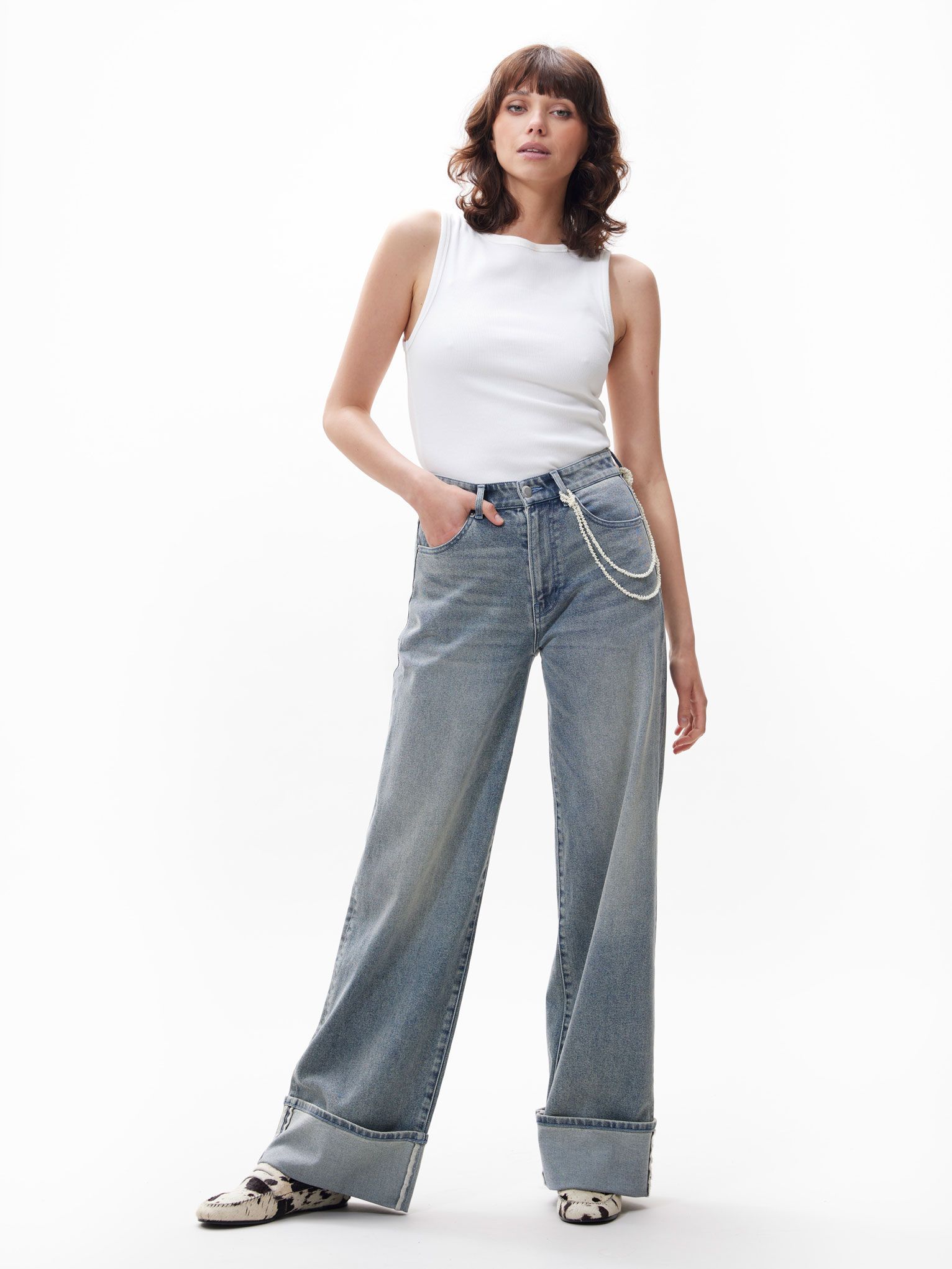 Loose fit jeans with fold - tinted blue