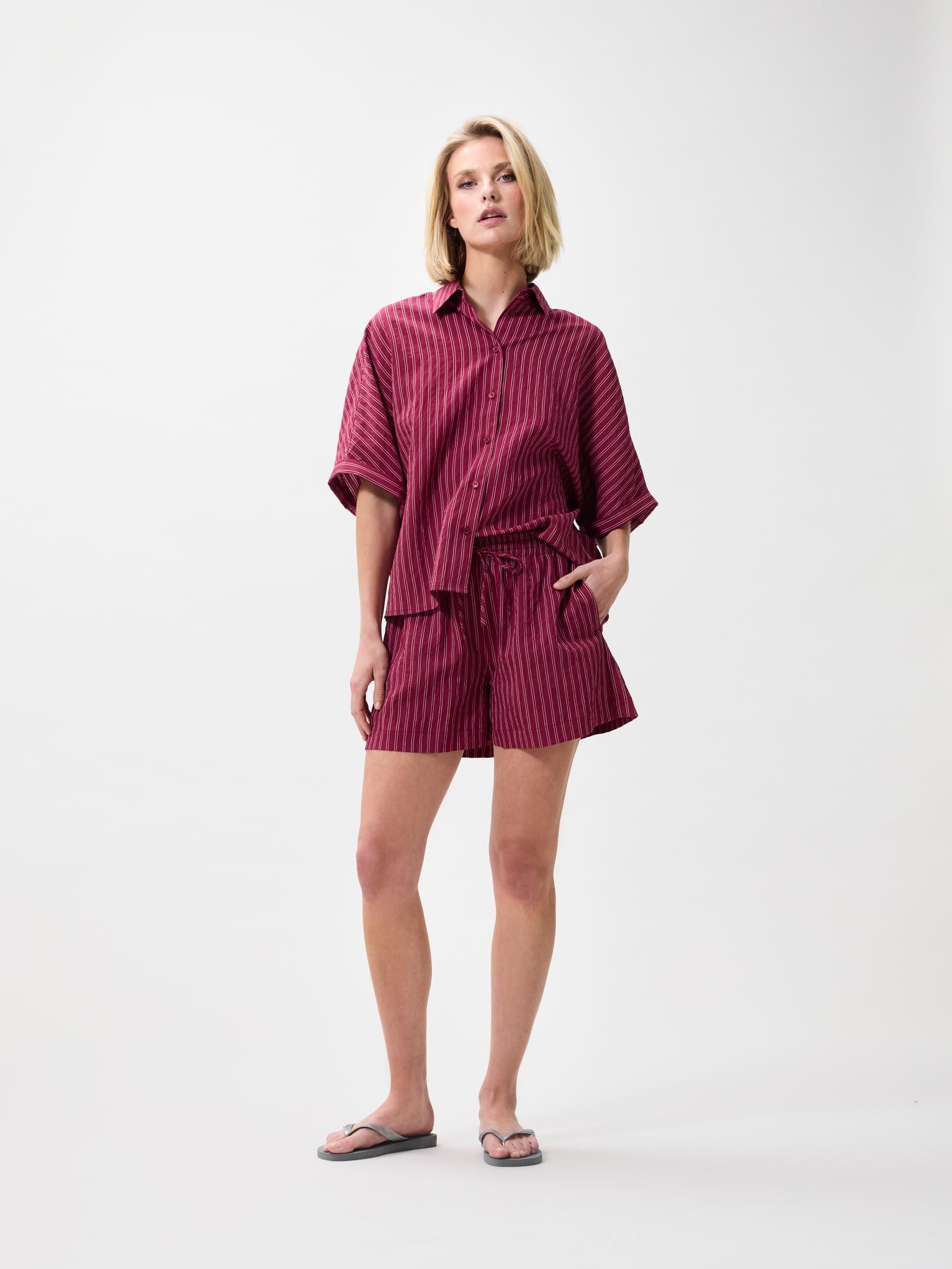 Striped pull on short