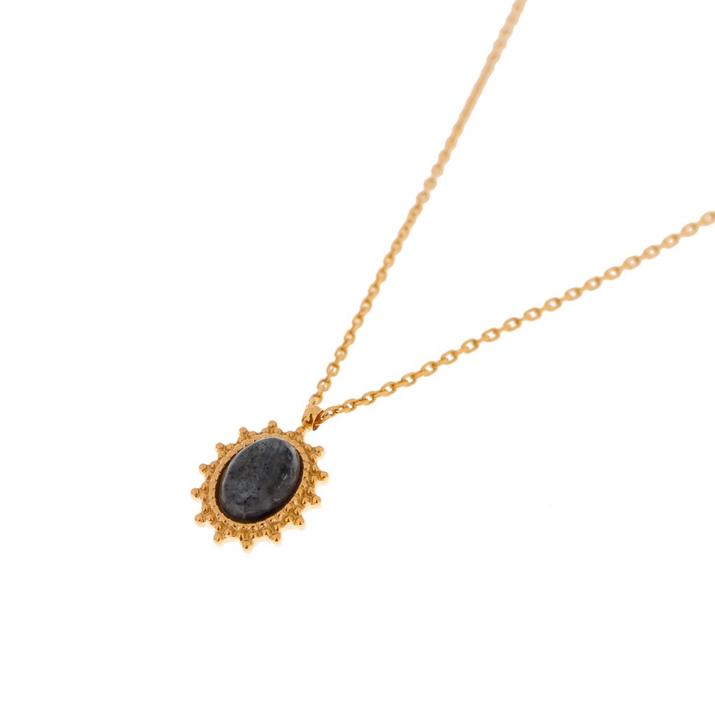 Noir necklace