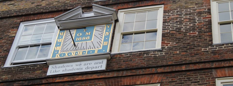 Sundial in Middle Temple
