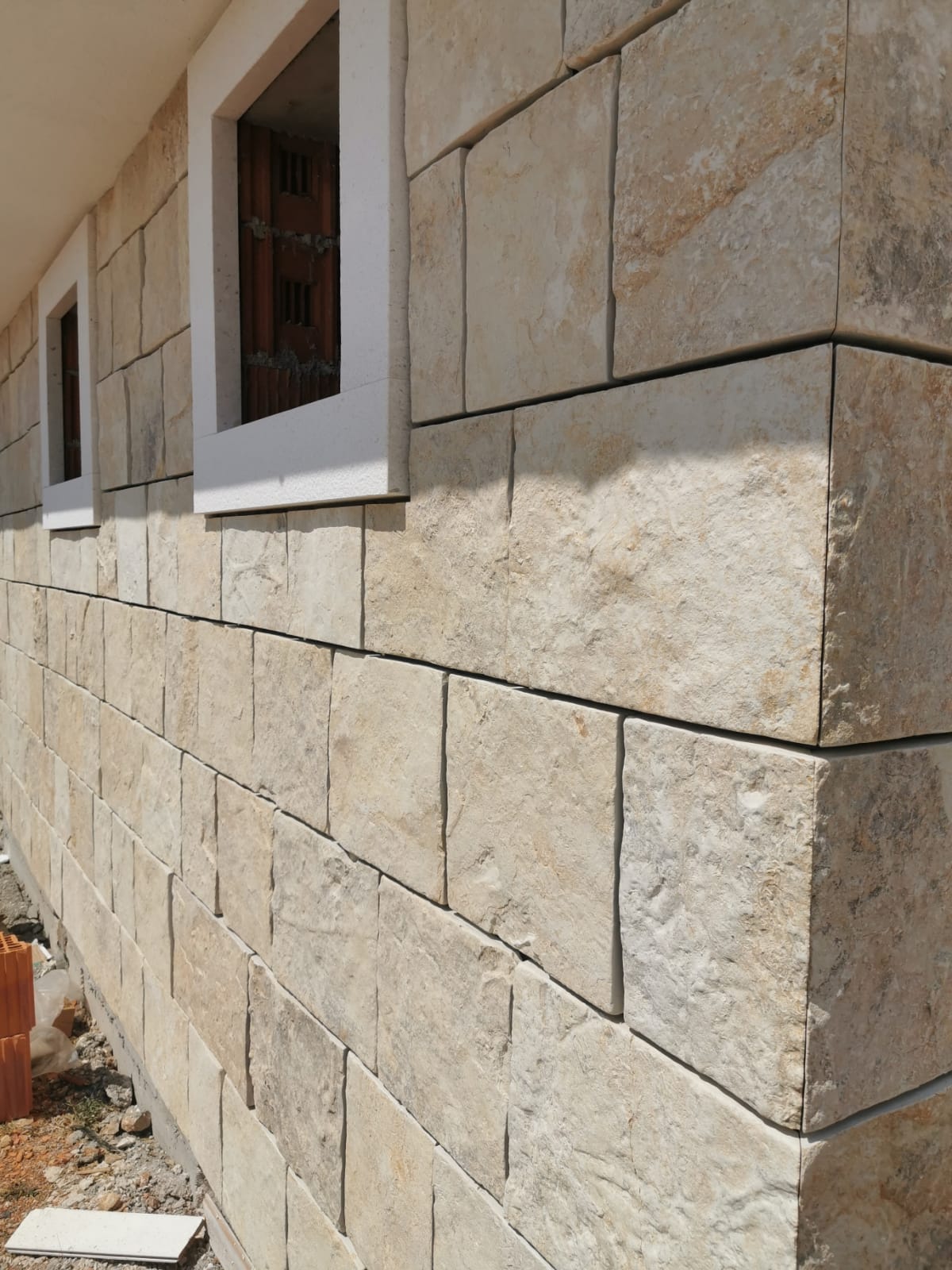 salomon antico kalkstein