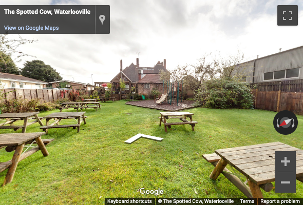 The Spotted Cow, Cowplain | Garden