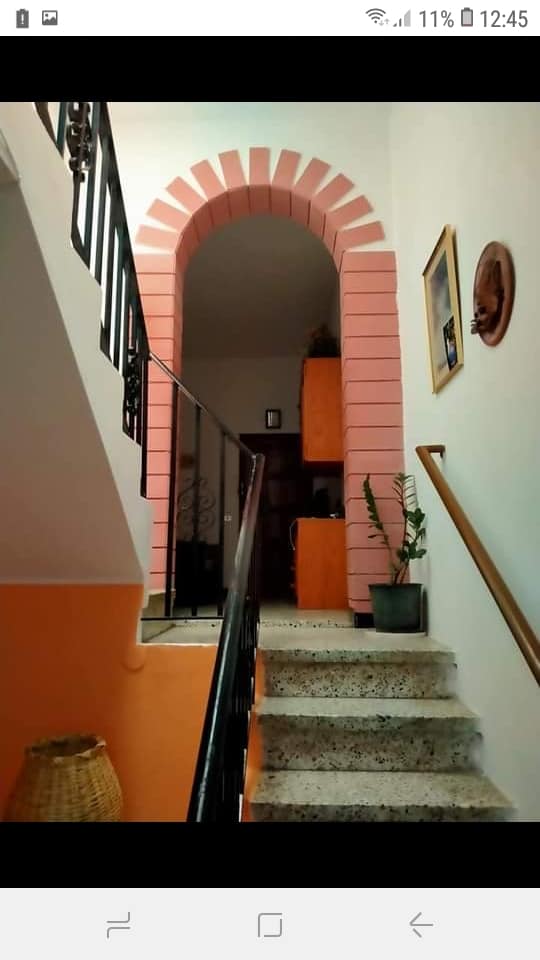 Ein mit dem Handy aufgenommenes Bild einer Treppe