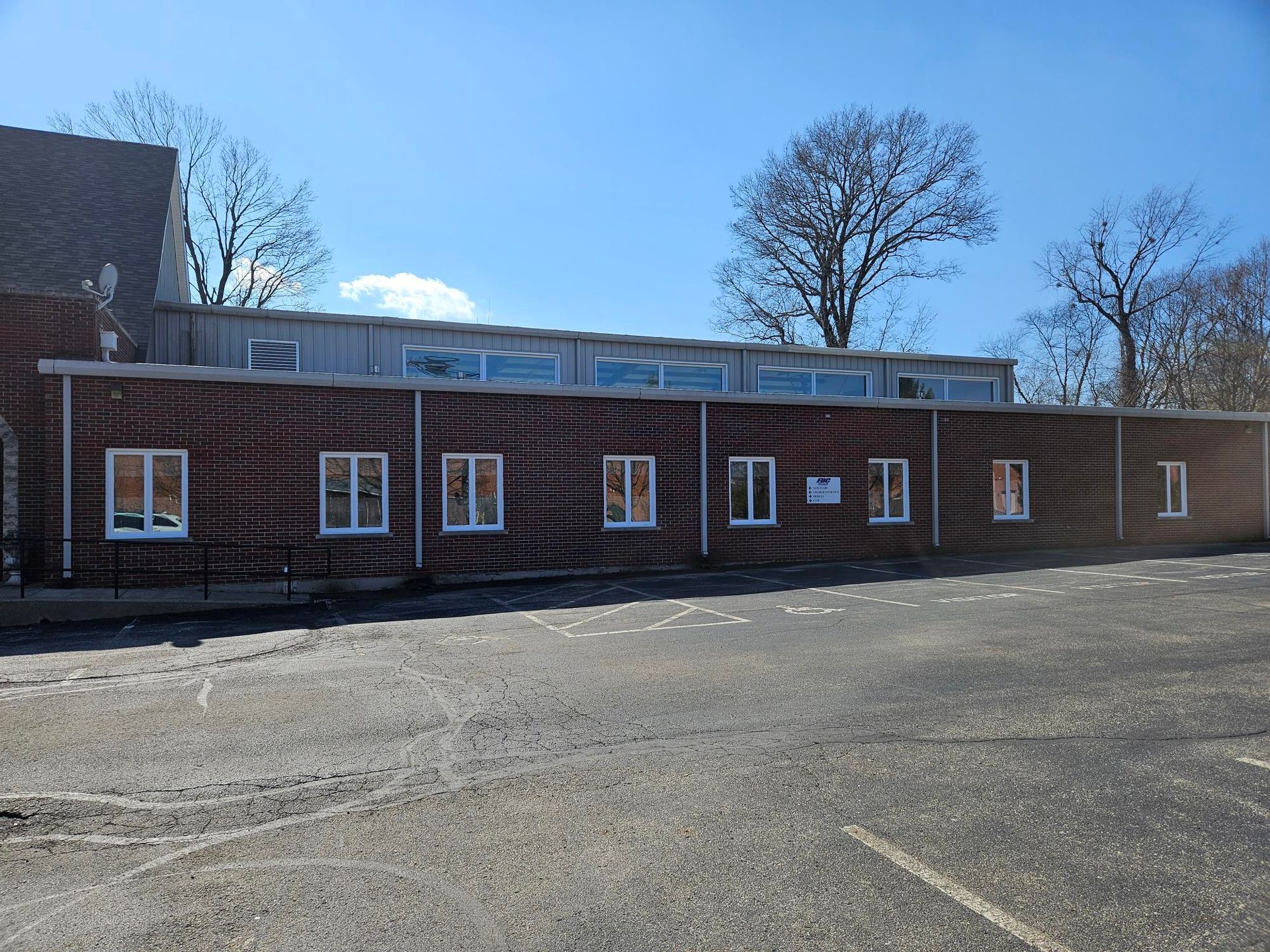 Casement style windows installed at the First Baptist Church of Prospect, KY 40059